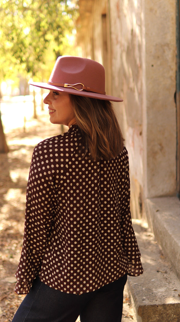 Blusa de bolinhas