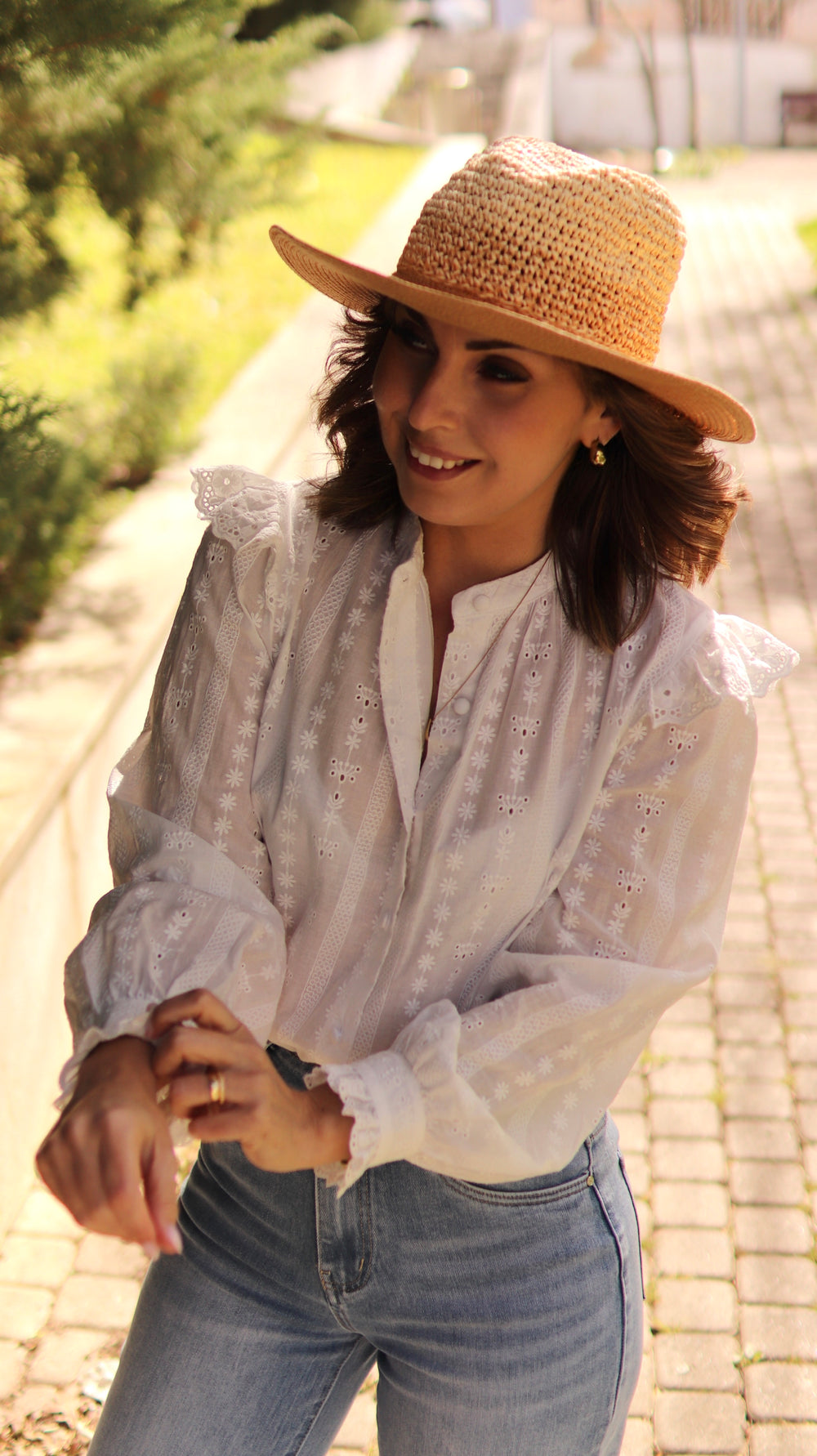 Camisa “White Bloom”