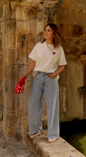 Camiseta “MOM Corazón”