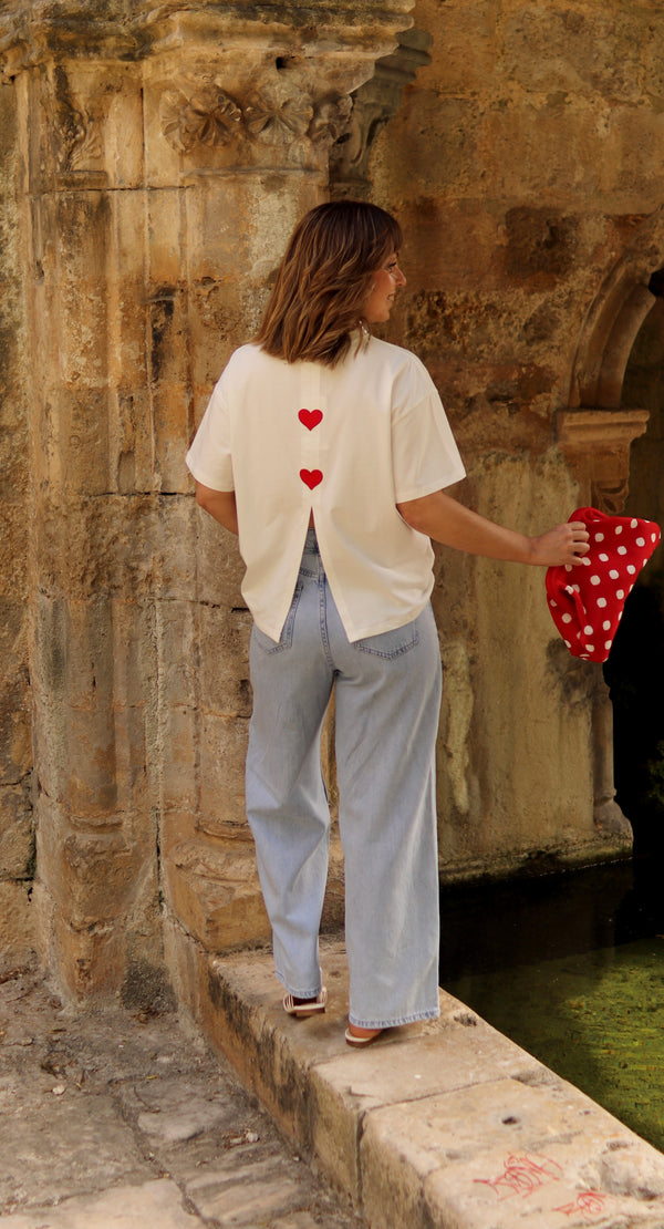Camiseta “MOM Corazón”
