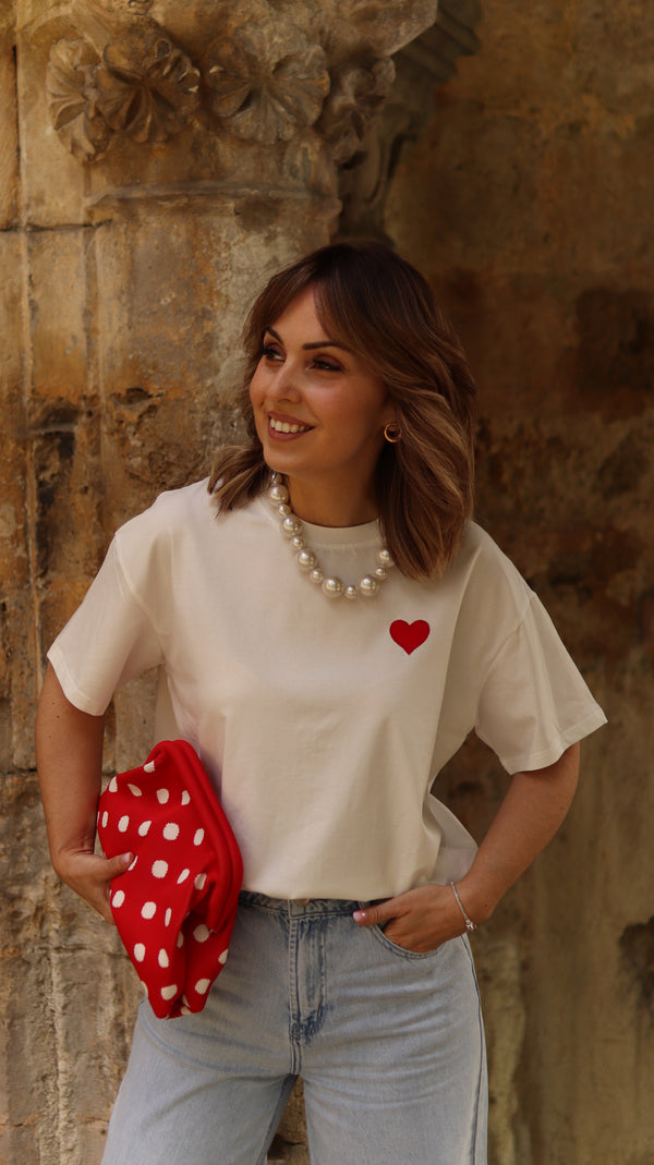 Camiseta “MOM Corazón”