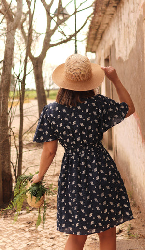 Vestido "Flores de Medianoche"