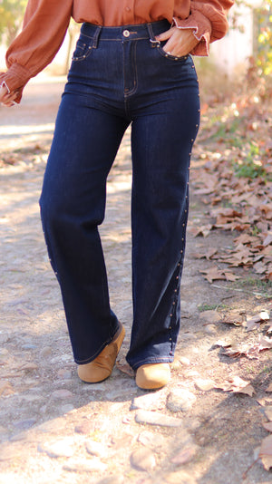 Calças de ganga com tachas