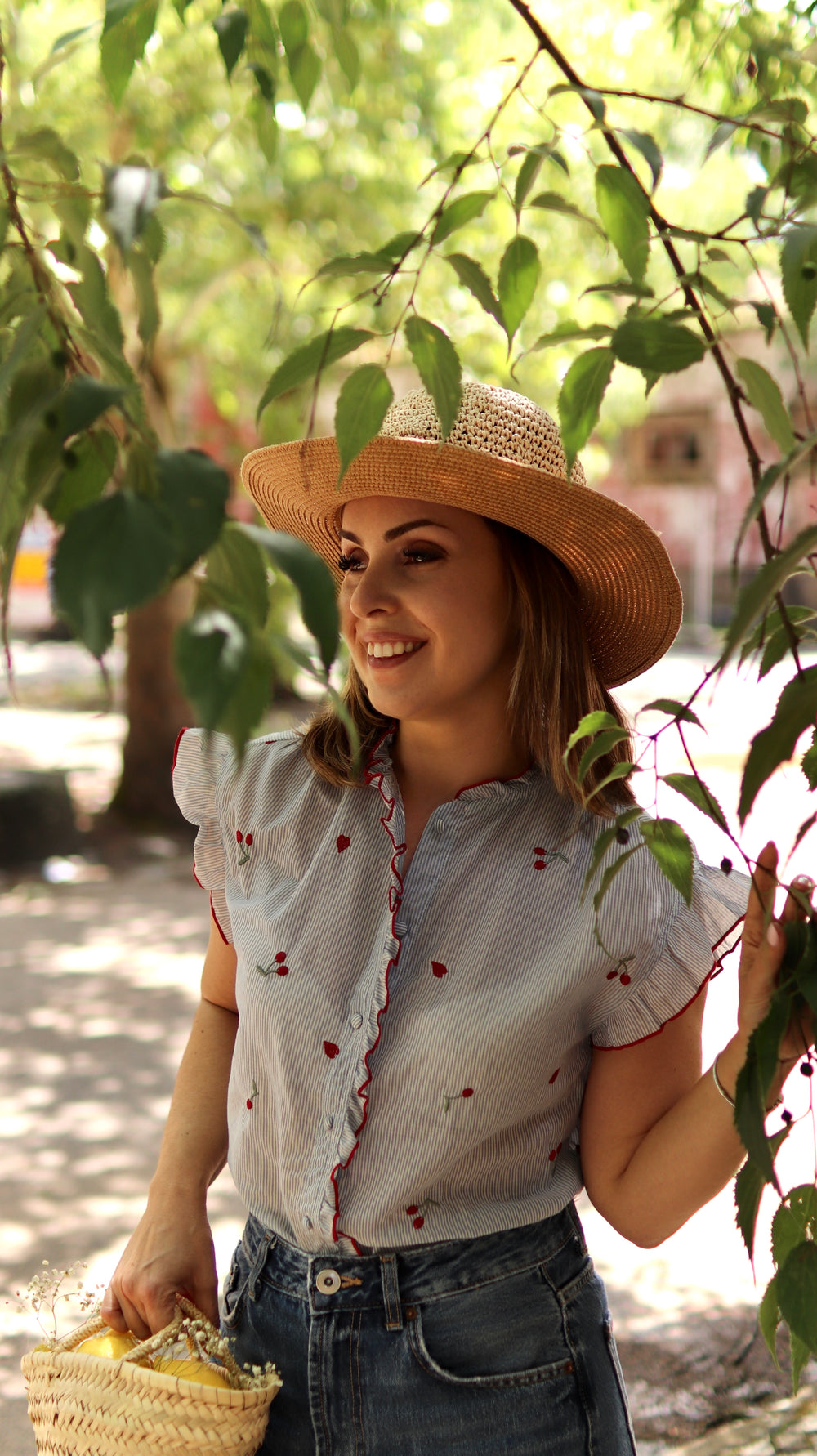 Blusa “Cherry Breeze”