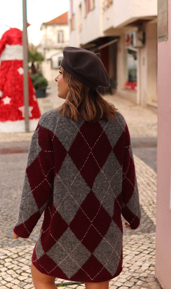 Vestido de punto con estampado de diamantes