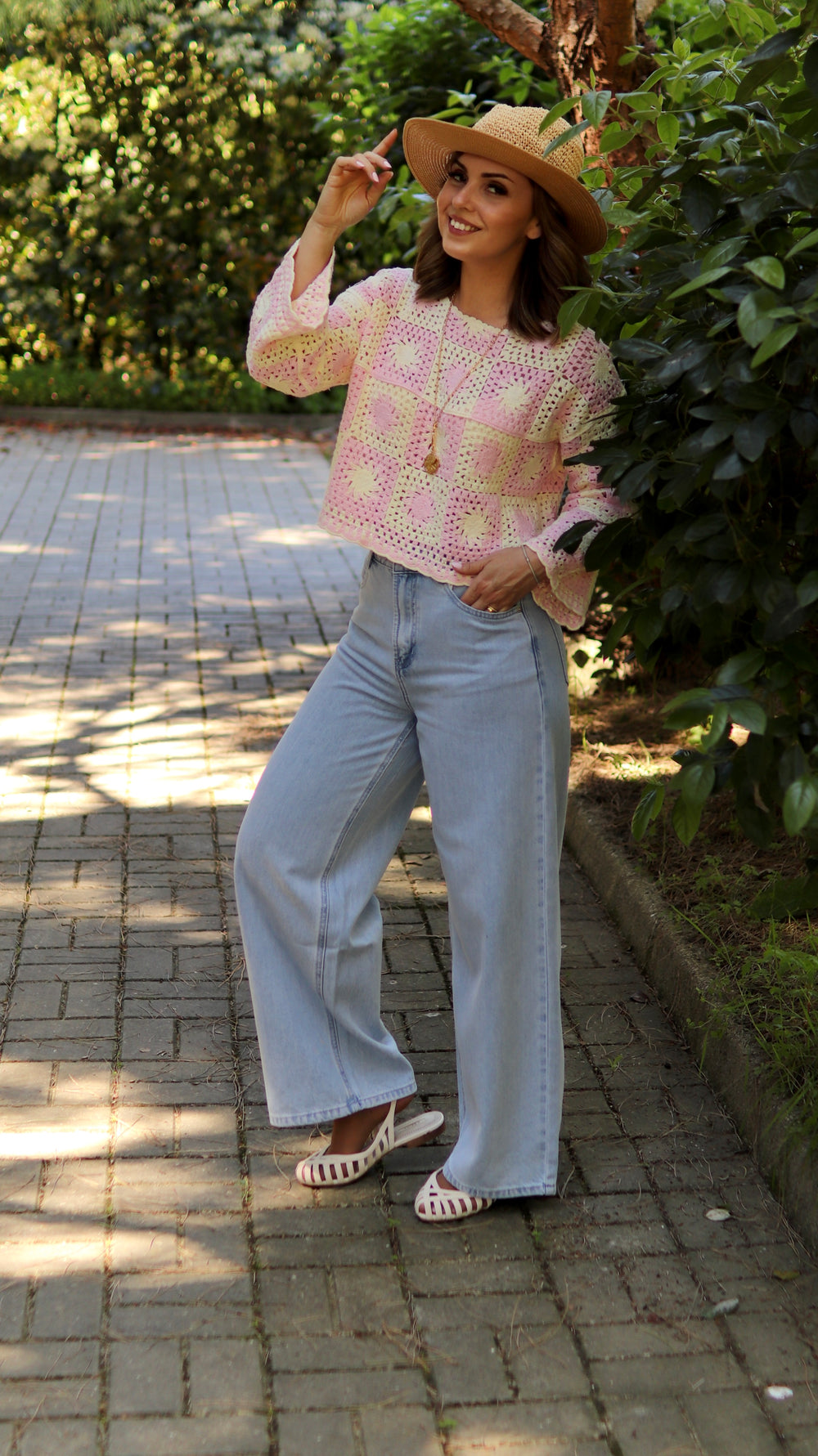 Camisola "Candy Crochet"