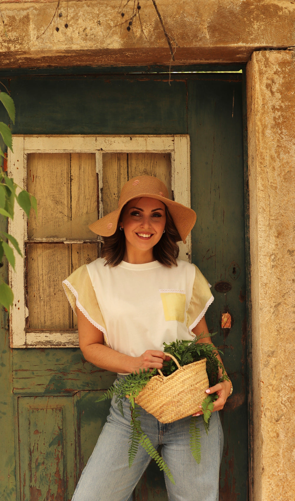 T-shirt "Maria Dourada"