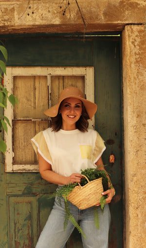 T-shirt "Maria Dourada"
