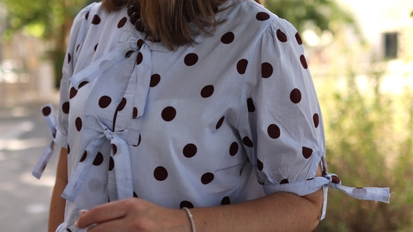 Blusa “Laço de Canela”